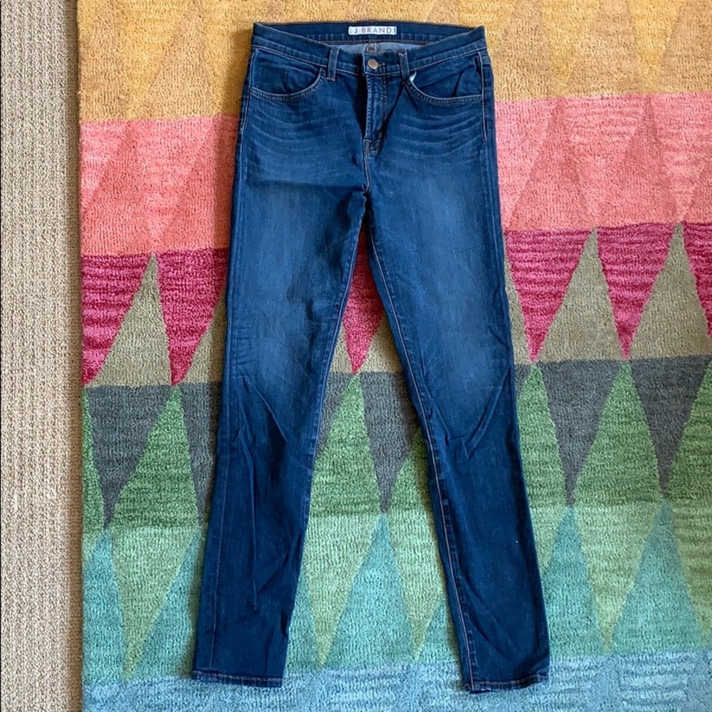 J. Brand high rise jeans in size 29